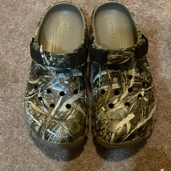 Crocs - Picture 1 of 3